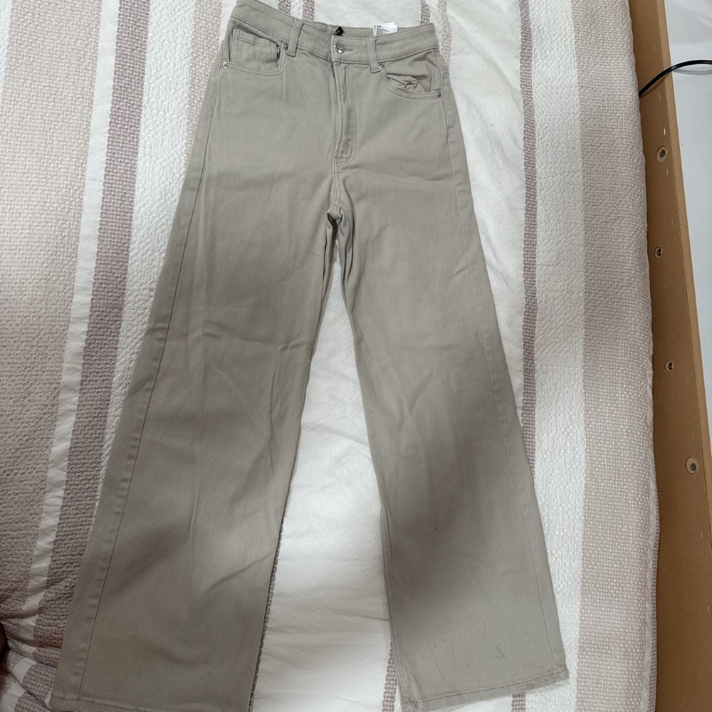 H&M Women's Tan Flare Jeans